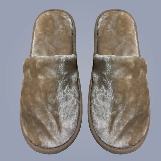 Plush Closed Toe Slippers for Indoor - One Size - Unisex - Lotus Linen