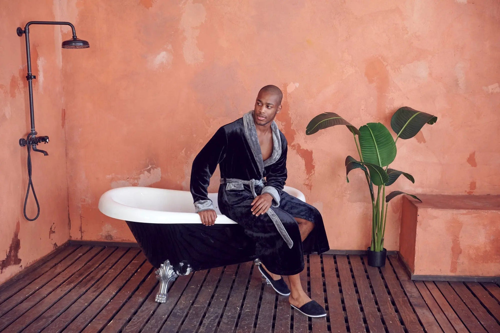 Why Your Hotel Shouldn't Miss a Fluffy Bathrobe