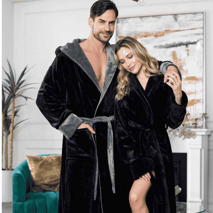 men and women wear hooded plush bath robe black color matching couple set