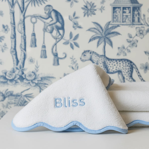 Luxury Cotton Washcloths with Scallop Piping - Dispenza Blue Piping