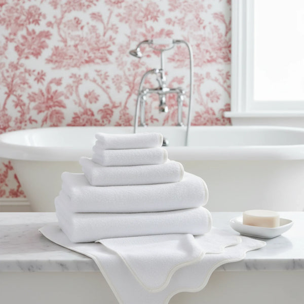 Luxury Scallop Piping Bath Towel Sets (6-Piece) - White Piping