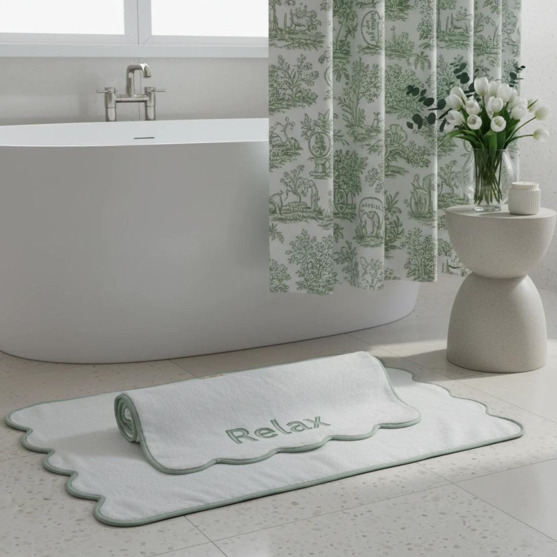 Spa lovers' luxury cotton washcloths in white with sage scallop piping for effortless relaxation - Lotus Linen