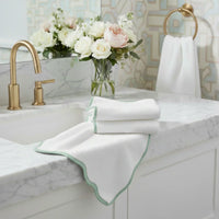 Bath Towels – Fluffy, Ultra Soft & Highly Absorbent (4 pieces) - Lotus Linen