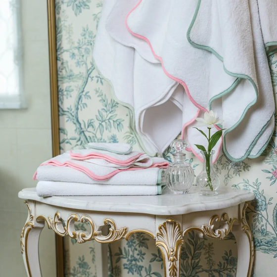 Bath Towels – Fluffy, Ultra Soft & Highly Absorbent (4 pieces) - Lotus Linen