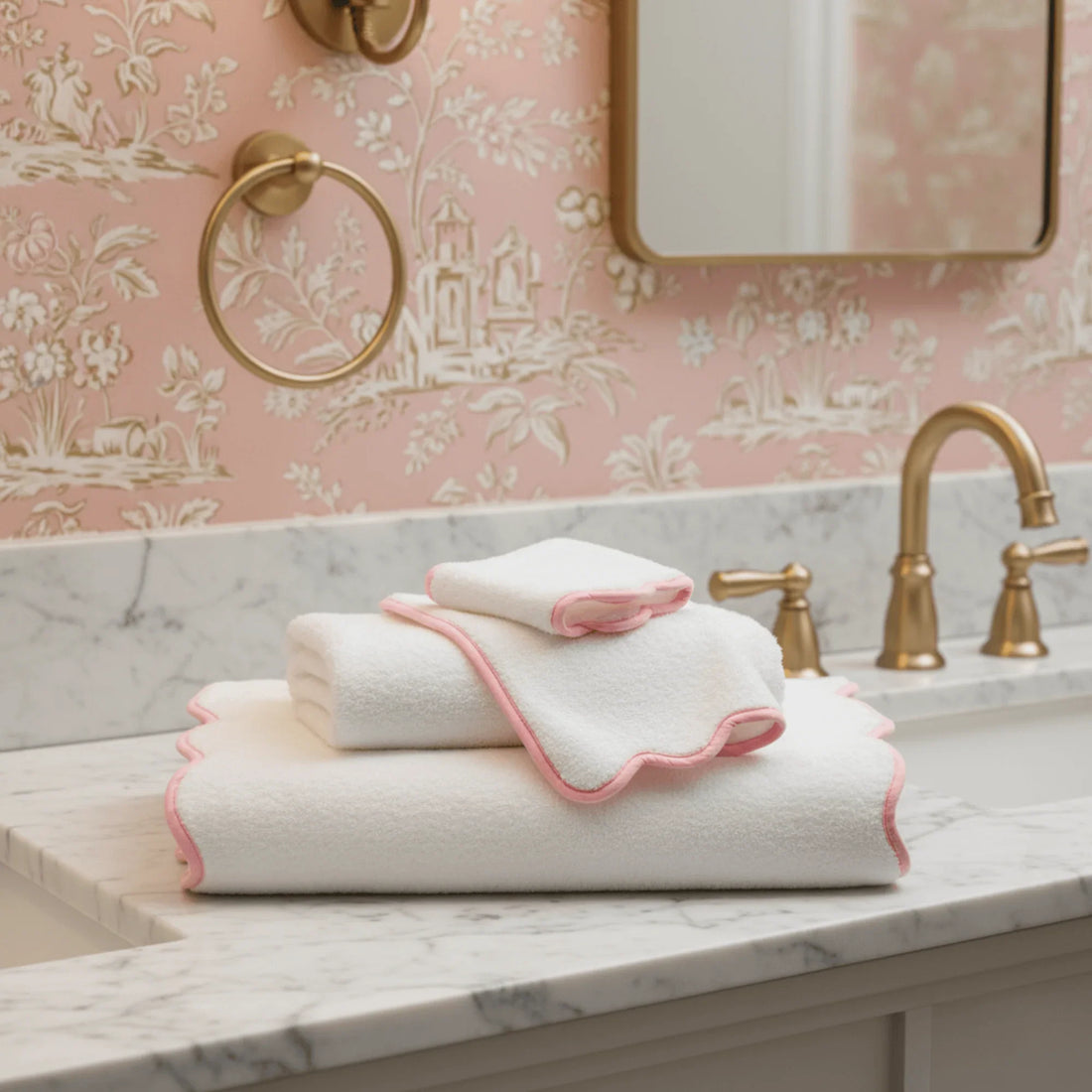 Spa-lovers' fluffy bath towel set in white with pink scalloped trim for cloud-soft comfort after every bath - Lotus Linen