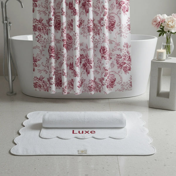 Luxury Scallop Piping Cotton Bath Mat - White Piping