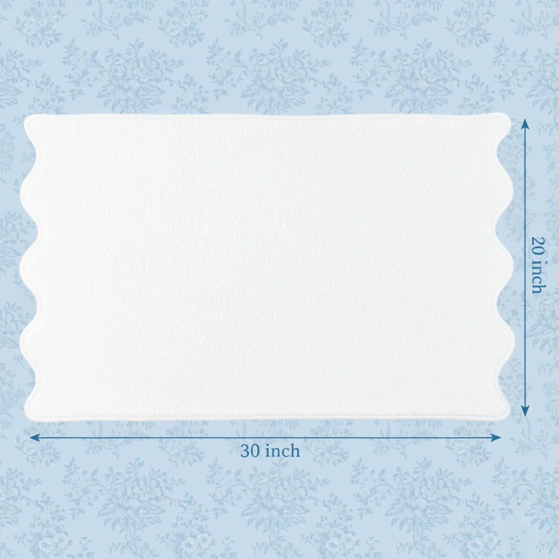 White scallop-edge bath towel 30x20 inches offering plush spa-quality comfort for your daily routine - Lotus Linen