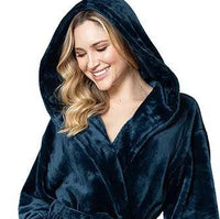 Women’s Plush Hooded Robe - Spa-Worthy Comfort at Home - Lotus Linen