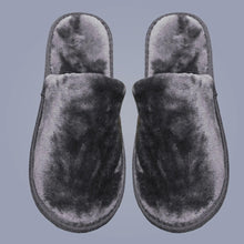  Plush Closed Toe Slippers for Indoor - One Size - Unisex