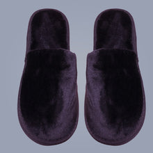  Plush Closed Toe Slippers for Indoor - One Size - Unisex