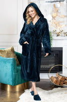 Women’s Plush Hooded Robe - Spa-Worthy Comfort at Home - Lotus Linen
