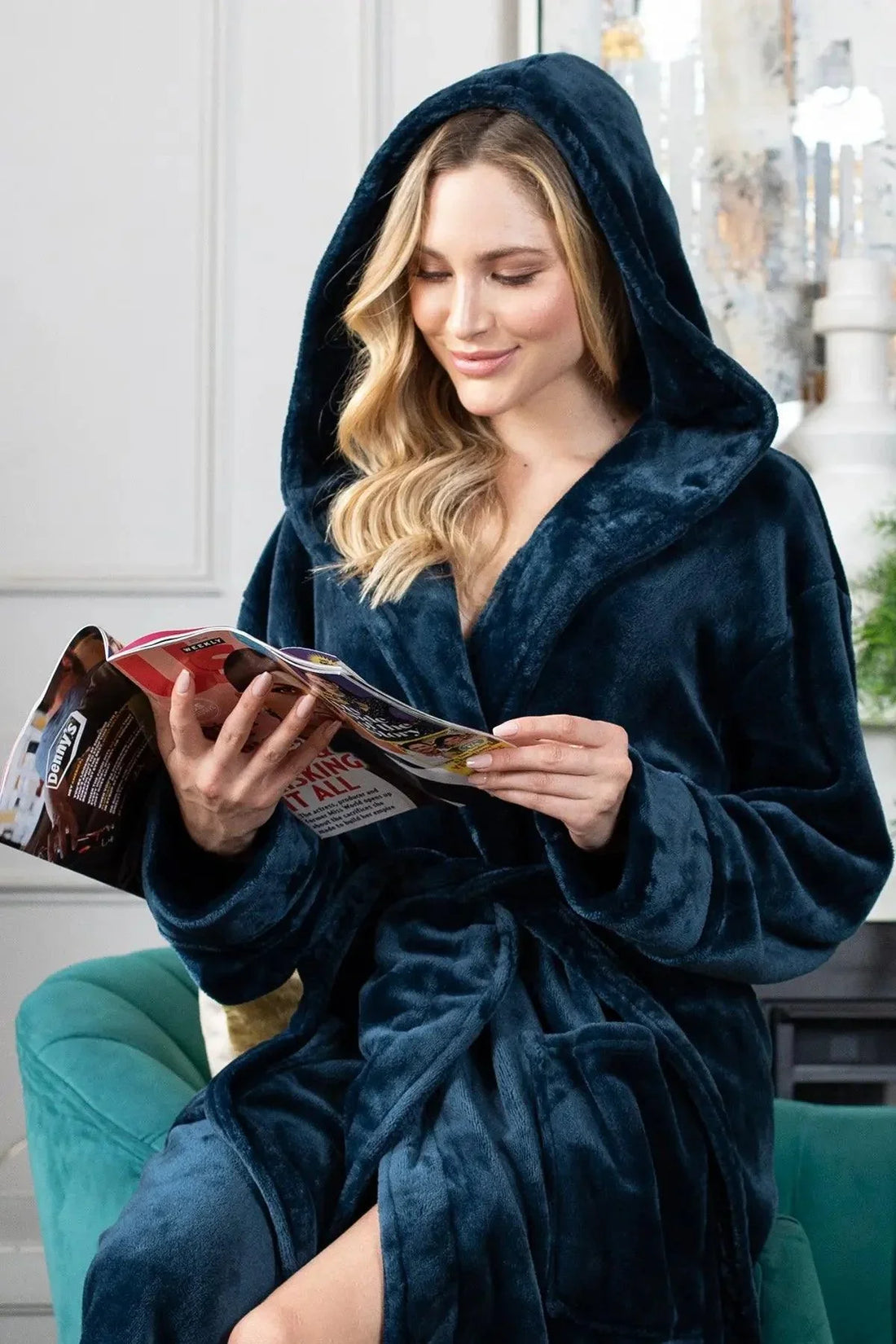 Women’s Plush Hooded Robe - Spa-Worthy Comfort at Home - Lotus Linen